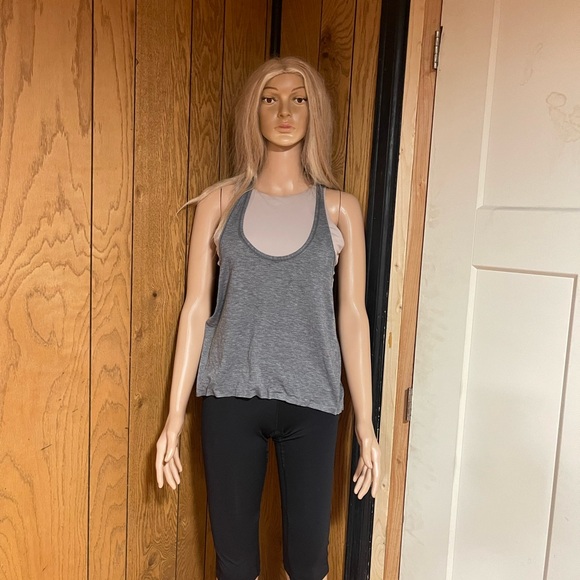 Lululemon" Grey Tank W Back Cut Out - Picture 10 of 16